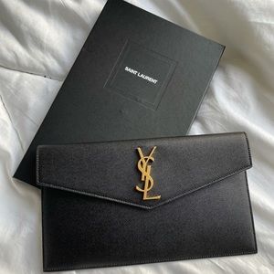 Saint Laurent clutch ✨